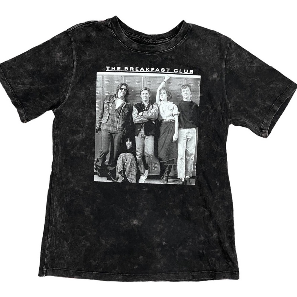 The breakfast club tee women size small